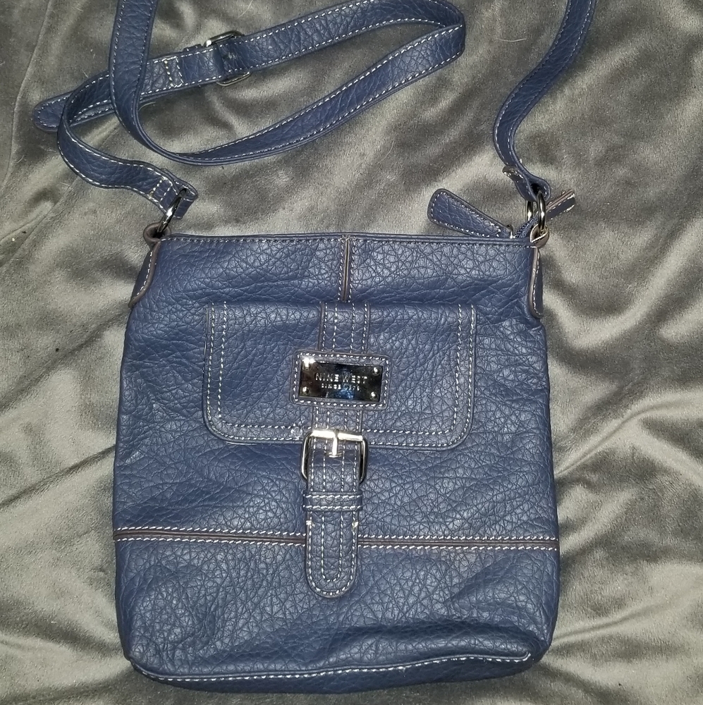 Nine West Blue Leather Purse w/Silver Accents